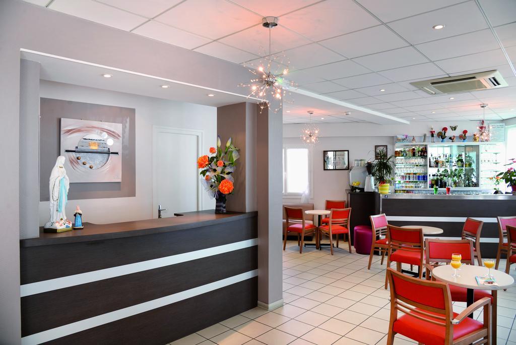 Saint Contard Hotel Lourdes
